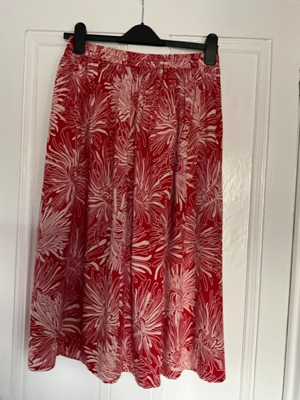 Ladies Skirt